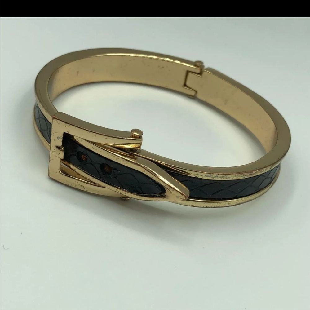 Vintage Black Belt Cuff Buckle Bracelet 2 1/2" - Picture 6 of 6